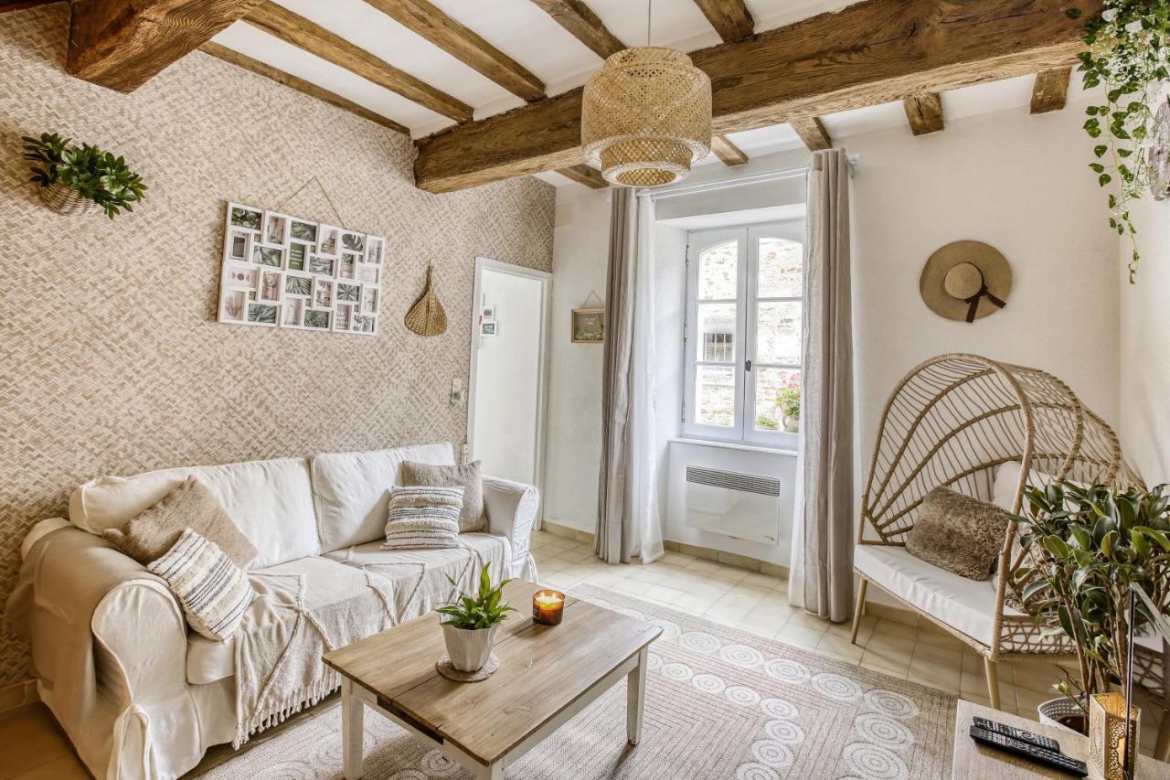 Gite L'Escale - Maison De Charme Chambellay Zewnętrze zdjęcie